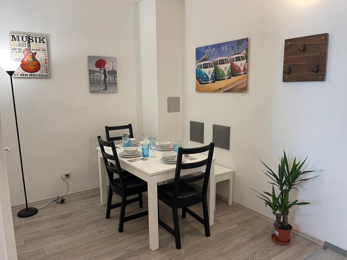 Peaceful Apartment For 4 Vienna Esterno foto